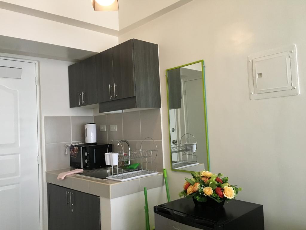 Mary'S Crib Cityland Prime Tagaytay With Free Wifi & Swimming Tagaytay City Екстериор снимка