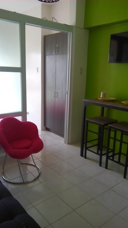 Mary'S Crib Cityland Prime Tagaytay With Free Wifi & Swimming Tagaytay City Екстериор снимка