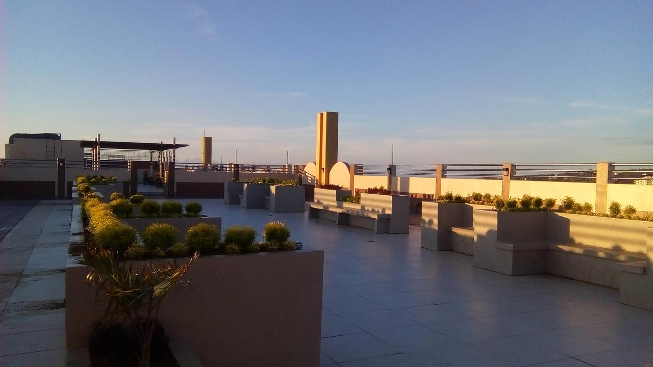 Mary'S Crib Cityland Prime Tagaytay With Free Wifi & Swimming Tagaytay City Екстериор снимка